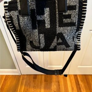 Authentic marc Jacobs tote bag